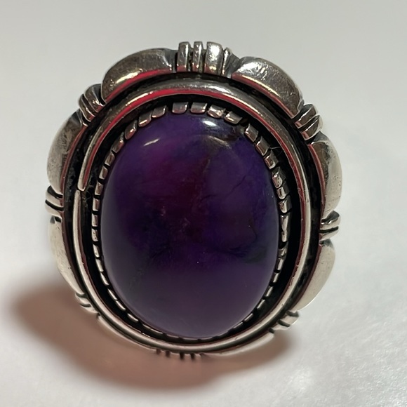Vintage purple cabachon gemstone ring signed by artist - Picture 6 of 11